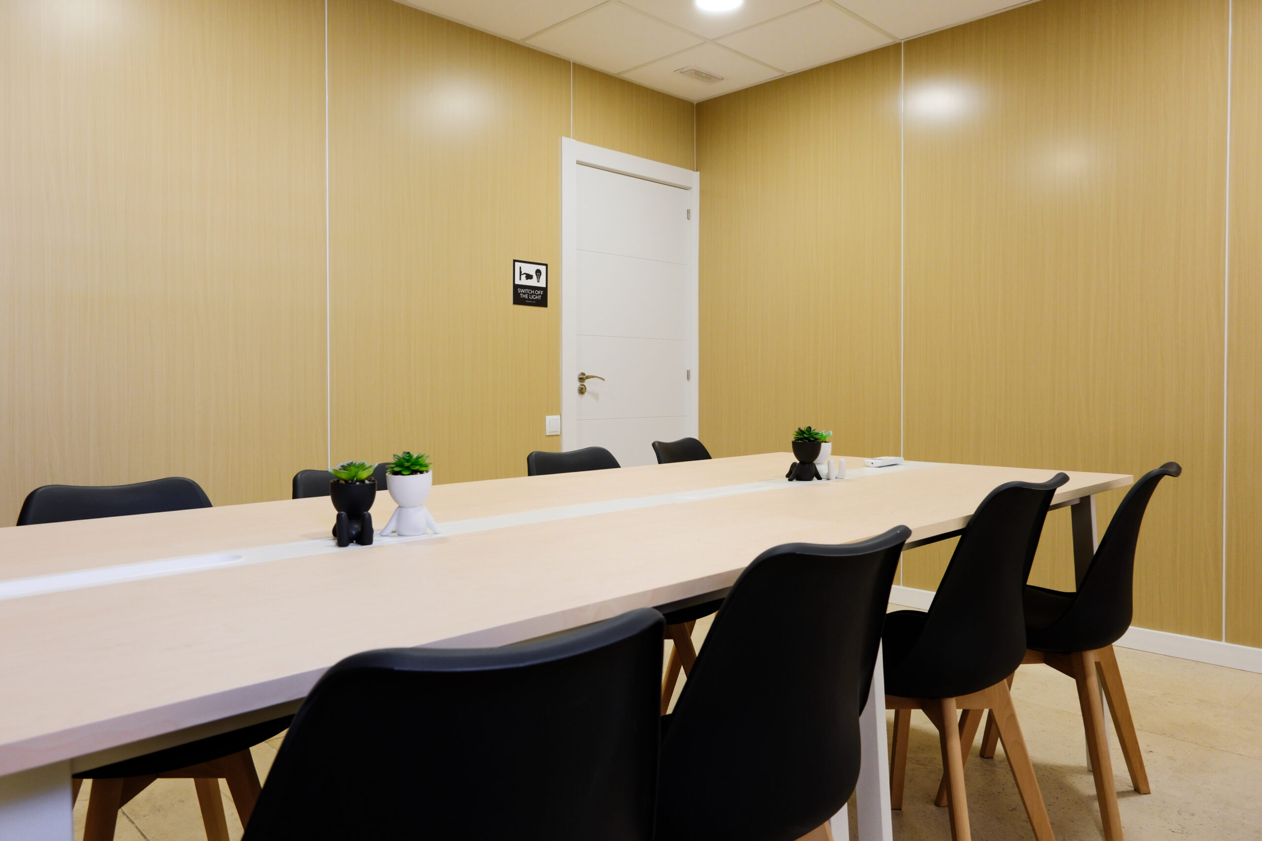 Madrid campus, gbsb global, retiro, business school in madrid