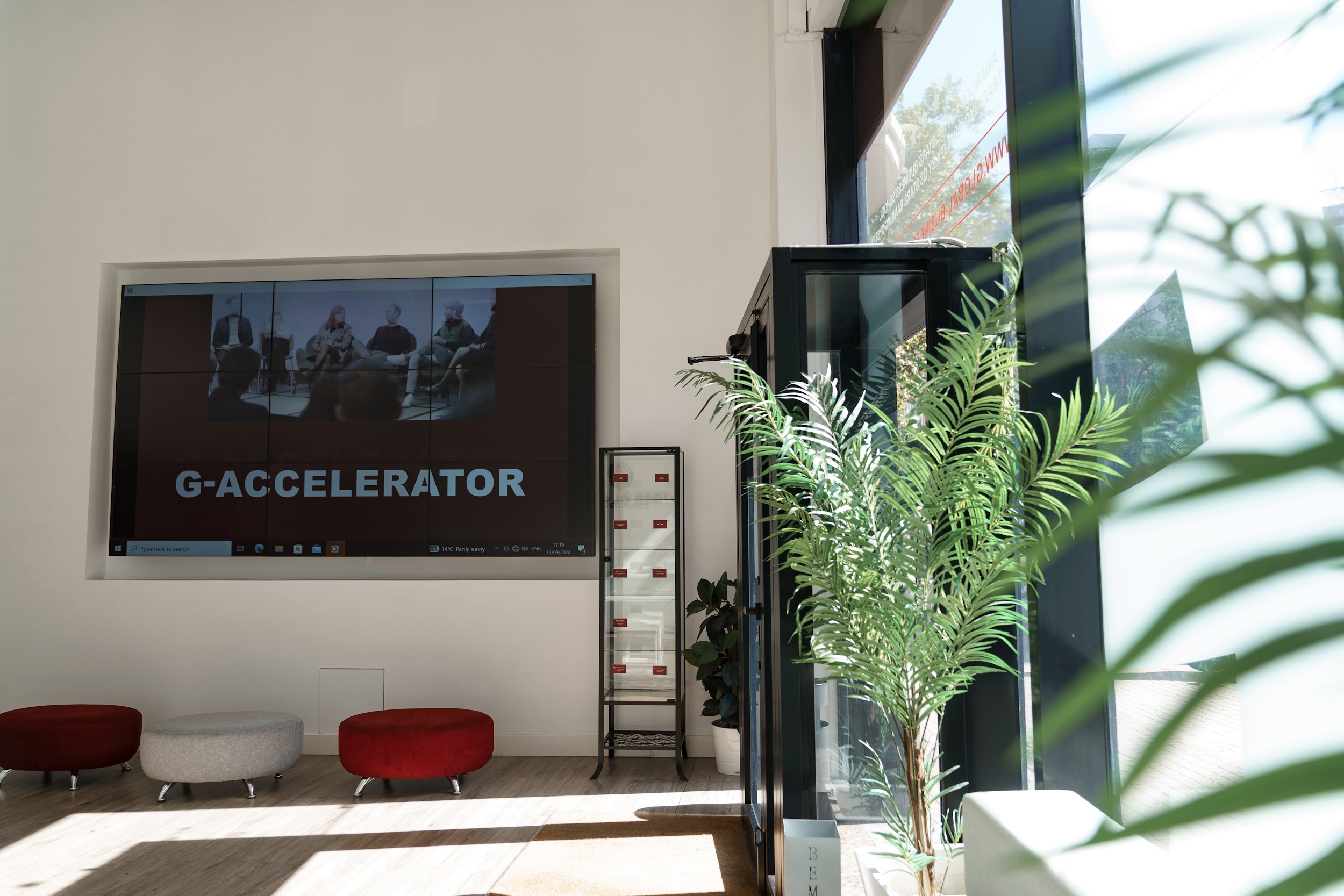 Barcelona Campus – Interior of 2025