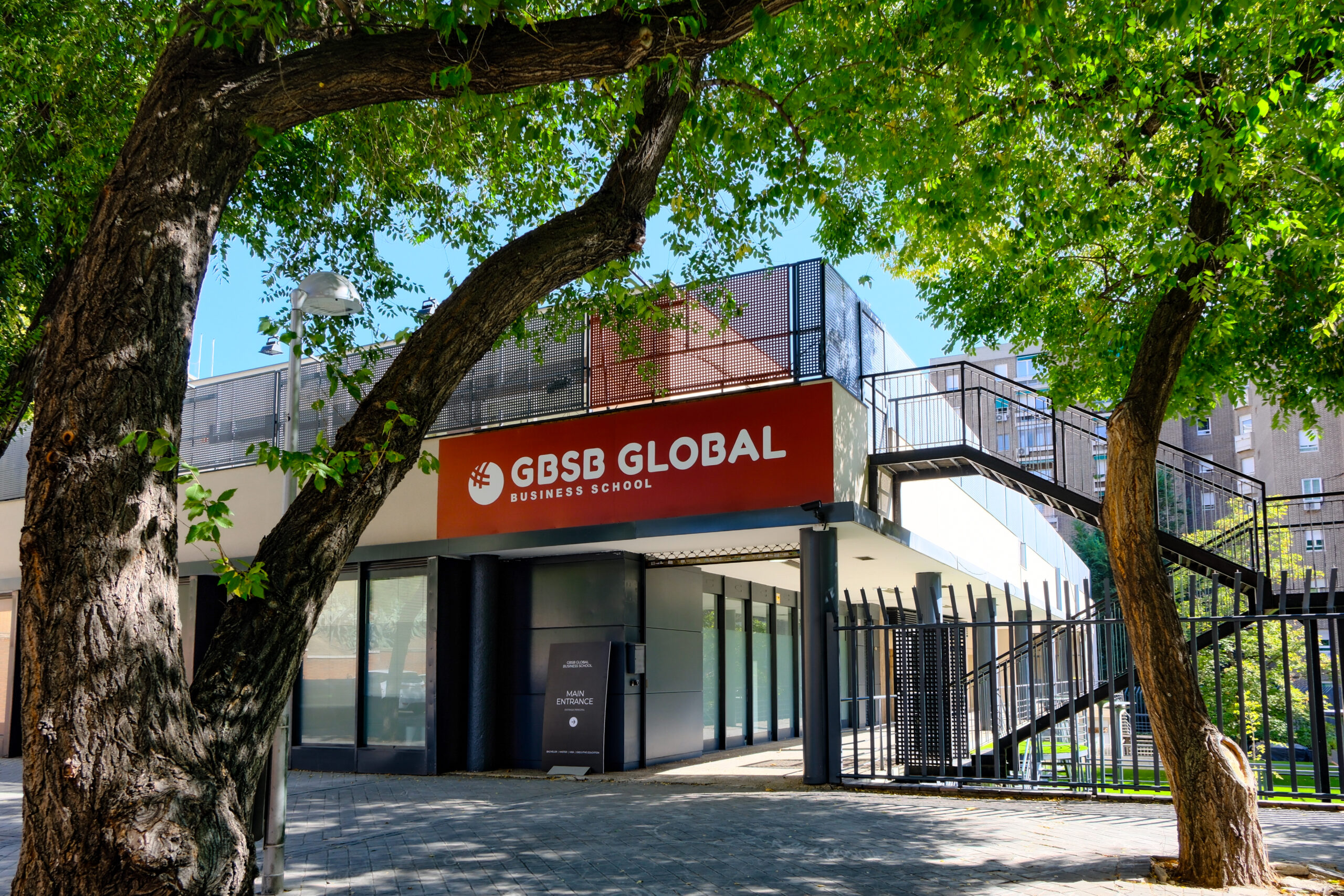 Madrid campus, gbsb global, retiro, business school in madrid